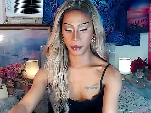 sassylatina online show from February 25, 2026, 3:21 pm