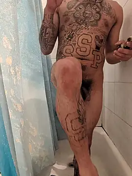 Cnutt310 online show from April 7, 2026, 12:00 am