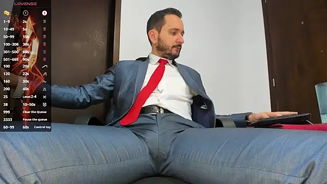 Snapshot of KarlBoss1 chatting on September 26, 2025, 10:30 am KarlBoss1 online show from September 26, 2025, 10:30 am