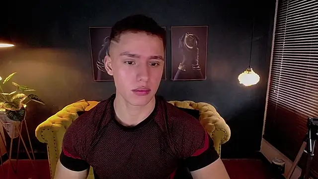 deivid parker online show from November 24, 2025, 1:33 pm