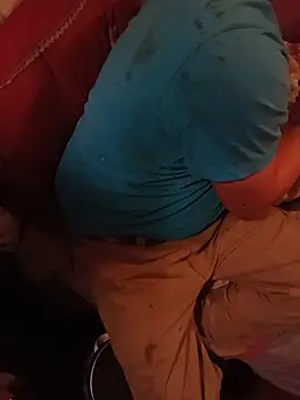 Snapshot of Twoslipperywhenwett chatting on November 6, 2025, 5:03 pm Twoslipperywhenwett online show from November 6, 2025, 5:03 pm