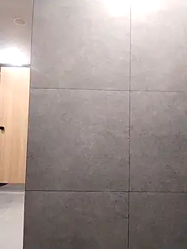 hot manu001 online show from March 18, 2026, 6:33 pm