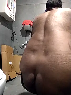 hot manu001 online show from March 22, 2026, 4:38 am