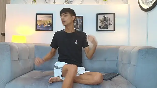 PRETTY SEX1 online show from December 18, 2025, 1:28 pm