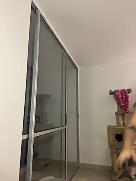 RosseMelody online show from February 27, 2026, 4:23 am