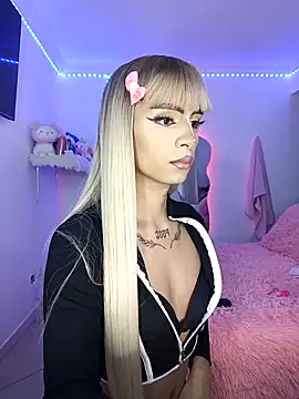 annie thomson00 online show from February 7, 2026, 12:58 am