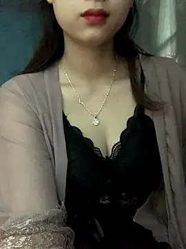 Snapshot of Zika_23 chatting on December 17, 2025, 4:40 am Zika 23 online show from December 17, 2025, 4:40 am