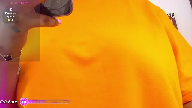 Snapshot of BarbaraGil1 chatting on November 12, 2025, 7:24 pm BarbaraGil1 online show from November 12, 2025, 7:24 pm