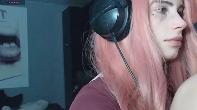 PieraMarch online show from January 17, 2026, 7:39 pm