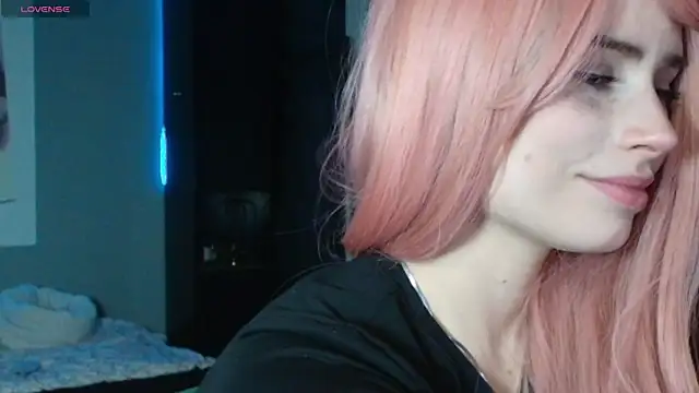 PieraMarch online show from February 5, 2026, 8:02 pm