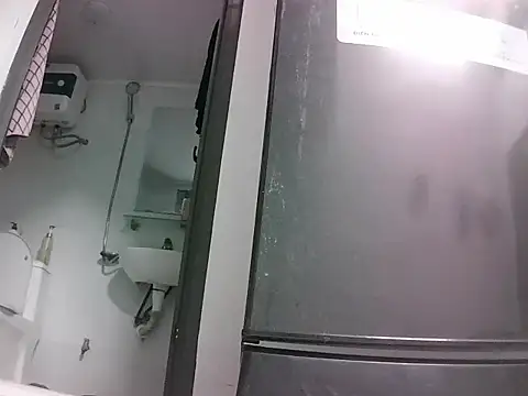 -Luxury online show from December 20, 2025, 5:20 pm