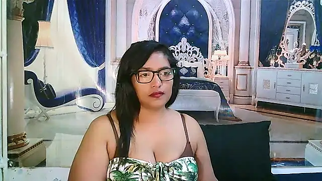 Snapshot of IndiaBlackPanther chatting on July 14, 2026, 6:02 pm IndiaBlackPanther online show from July 14, 2026, 6:02 pm