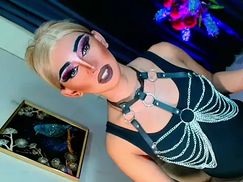 Queen yasii 88 online show from October 19, 2025, 3:56 pm