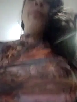 chicalunar24 online show from November 20, 2025, 12:00 am