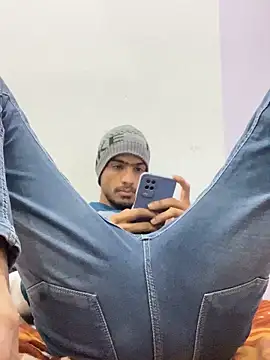 Snapshot of funny_sexxx chatting on February 1, 2026, 3:16 am funny sexxx online show from February 1, 2026, 3:16 am