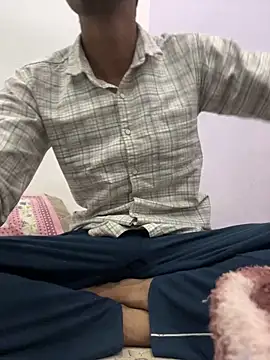 Snapshot of funny_sexxx chatting on February 15, 2026, 11:30 am funny sexxx online show from February 15, 2026, 11:30 am