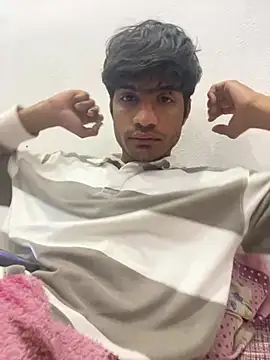 Snapshot of funny_sexxx chatting on February 18, 2026, 5:25 am funny sexxx online show from February 18, 2026, 5:25 am