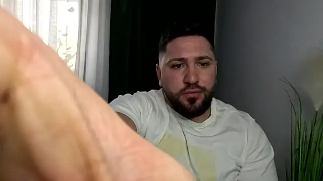 Gold Alpha Boy online show from March 30, 2026, 12:17 pm