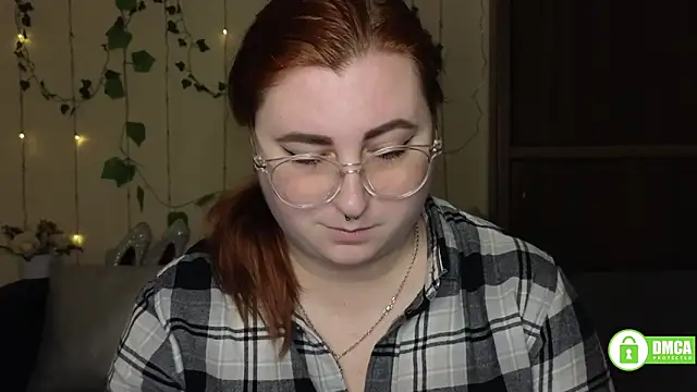 Alicia love00 online show from February 25, 2026, 6:23 am