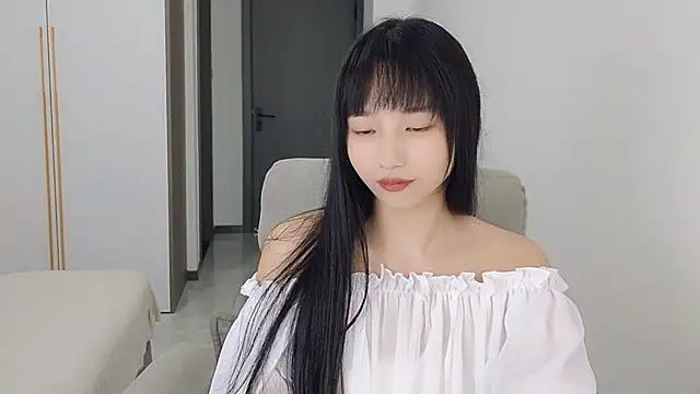 Snapshot of Lisa-3333 chatting on September 27, 2025, 2:00 pm Lisa-3333 online show from September 27, 2025, 2:00 pm