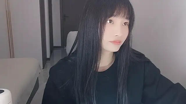 Lisa-3333 online show from March 29, 2026, 1:44 pm
