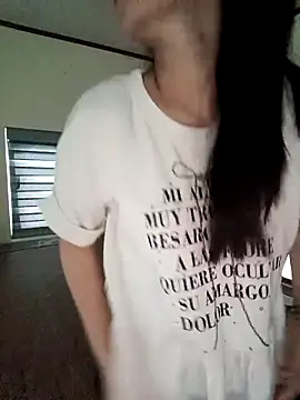 Snapshot of Jun-Mzzz chatting on October 9, 2025, 8:34 am Jun-Mzzz online show from October 9, 2025, 8:34 am