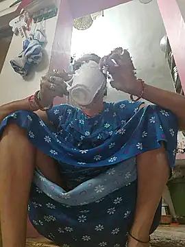 Snapshot of ISHANI-SINGH chatting on September 10, 2025, 1:49 am ISHANI-SINGH online show from September 10, 2025, 1:49 am