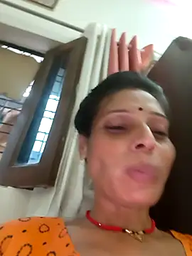 Snapshot of ISHANI-SINGH chatting on September 19, 2025, 12:28 pm ISHANI-SINGH online show from September 19, 2025, 12:28 pm