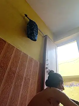 Snapshot of ISHANI-SINGH chatting on October 25, 2025, 2:52 am ISHANI-SINGH online show from October 25, 2025, 2:52 am