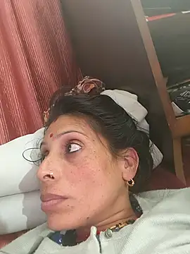 Snapshot of ISHANI-SINGH chatting on November 14, 2025, 3:00 pm ISHANI-SINGH online show from November 14, 2025, 3:00 pm