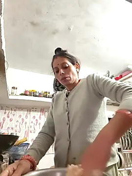 Snapshot of ISHANI-SINGH chatting on November 18, 2025, 3:38 pm ISHANI-SINGH online show from November 18, 2025, 3:38 pm