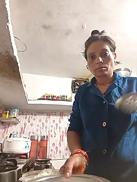 Snapshot of ISHANI-SINGH chatting on November 28, 2025, 2:36 am ISHANI-SINGH online show from November 28, 2025, 2:36 am