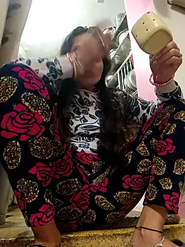 Snapshot of ISHANI-SINGH chatting on January 7, 2026, 3:25 pm ISHANI-SINGH online show from January 7, 2026, 3:25 pm