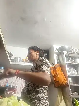 Snapshot of ISHANI-SINGH chatting on February 24, 2026, 4:05 pm ISHANI-SINGH online show from February 24, 2026, 4:05 pm