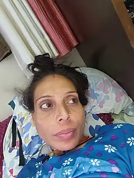 ISHANI-SINGH online show from June 10, 2026, 3:22 pm