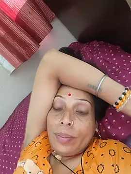 ISHANI-SINGH online show from June 25, 2026, 11:37 am