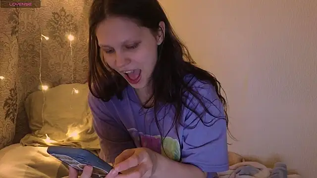 Lunliss online show from February 11, 2026, 12:04 am