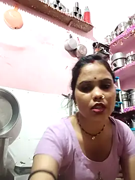 Cut ragni online show from March 11, 2026, 5:08 pm