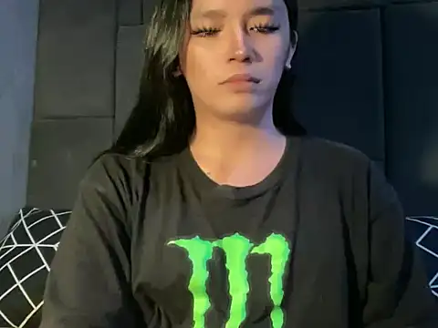 Claudia Johnson online show from March 8, 2026, 10:19 am