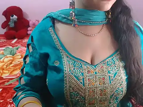 Hot anika  online show from January 19, 2026, 4:33 pm