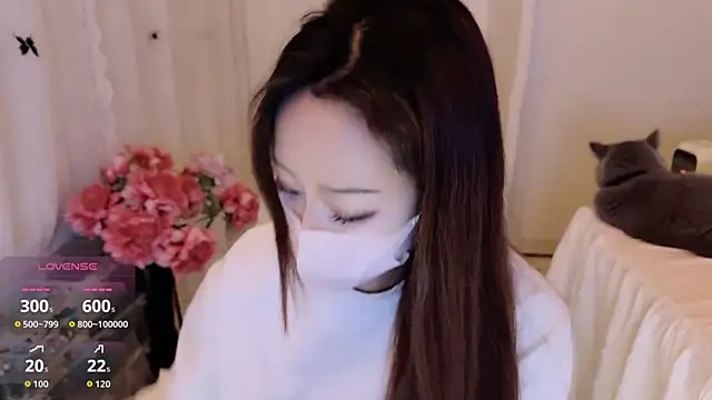 charlotte520 online show from March 25, 2026, 12:05 am