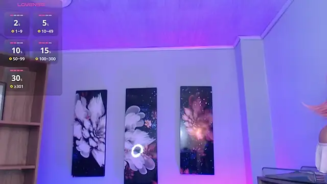 roseefancy online show from September 18, 2025, 11:34 am