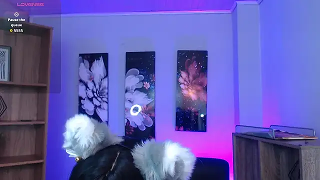 roseefancy online show from September 23, 2025, 12:08 pm