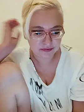 VikaKing online show from January 5, 2026, 5:38 pm