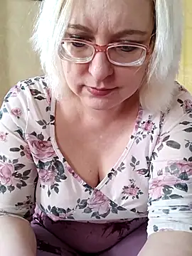 VikaKing online show from March 1, 2026, 10:06 am