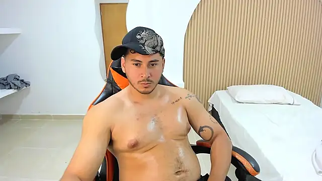 ashlan king online show from April 28, 2026, 7:52 pm