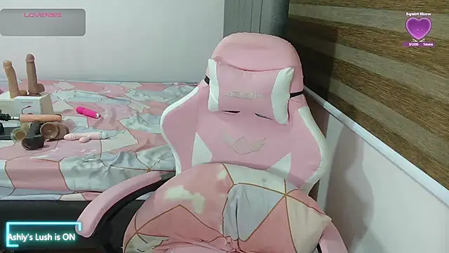 cumwetmebaby online show from September 29, 2025, 2:06 am