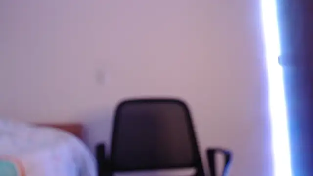 Snapshot of axel_davis_ chatting on October 5, 2025, 3:27 am axel davis  online show from October 5, 2025, 3:27 am