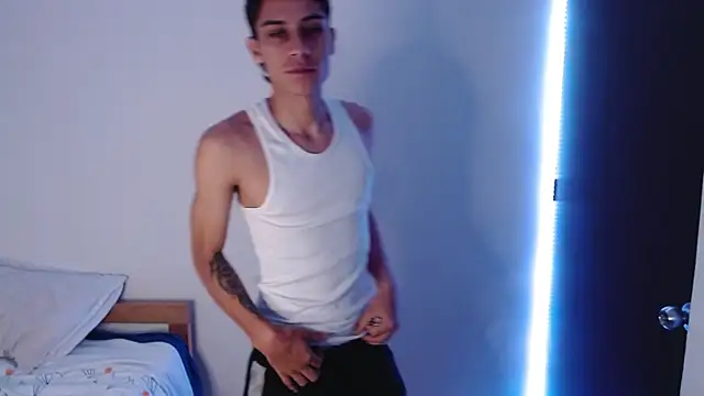 Snapshot of axel_davis_ chatting on October 8, 2025, 3:04 am axel davis  online show from October 8, 2025, 3:04 am