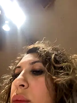 Snapshot of Chicagobabe chatting on September 16, 2025, 6:58 am Chicagobabe online show from September 16, 2025, 6:58 am